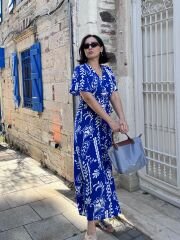 Düğmeli ve Kuşaklı %100 Pamuk Mavi Elbise