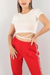 Bel Bağlamalı Beyaz Viskon Crop Tişört